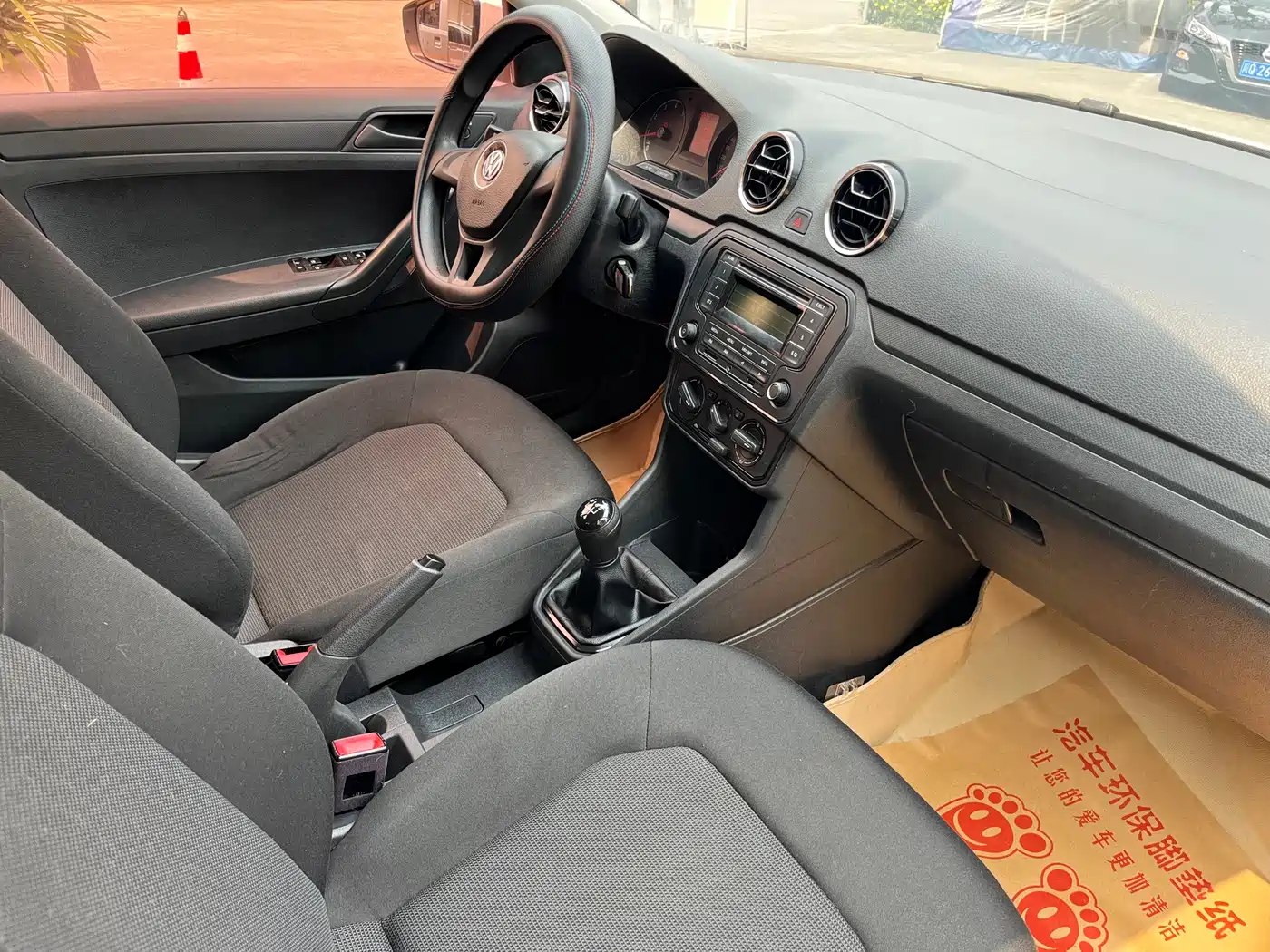 Volkswagen Jetta 2017 1.4L Manual Fashion фото 11