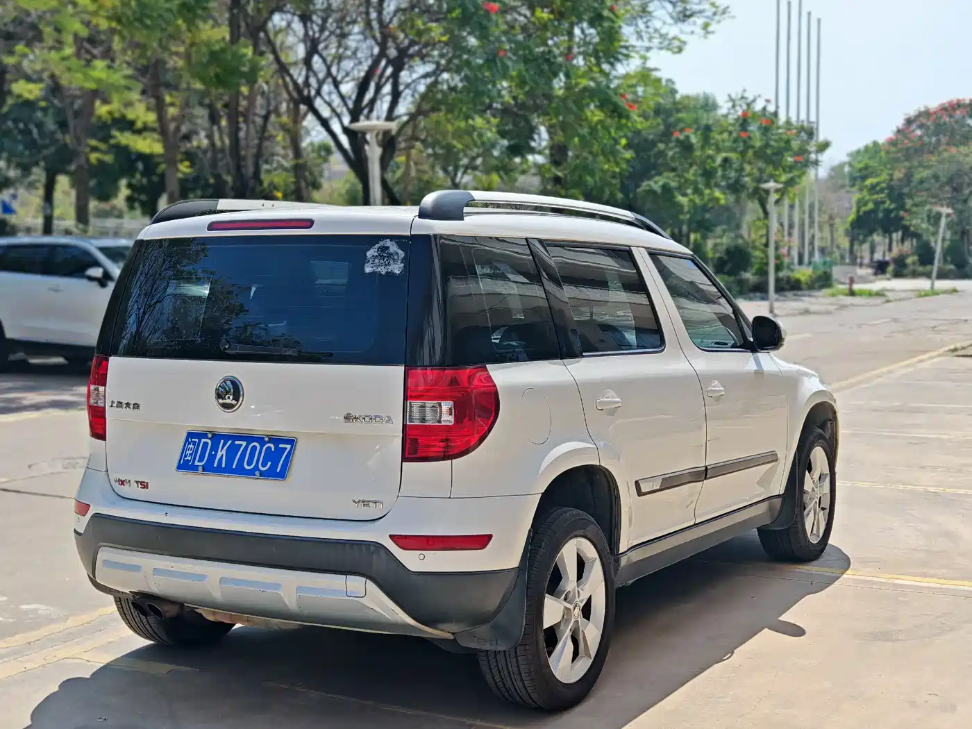 Škoda Yeti 2014 1.8TSI DSG Off-Road Edition фото 4