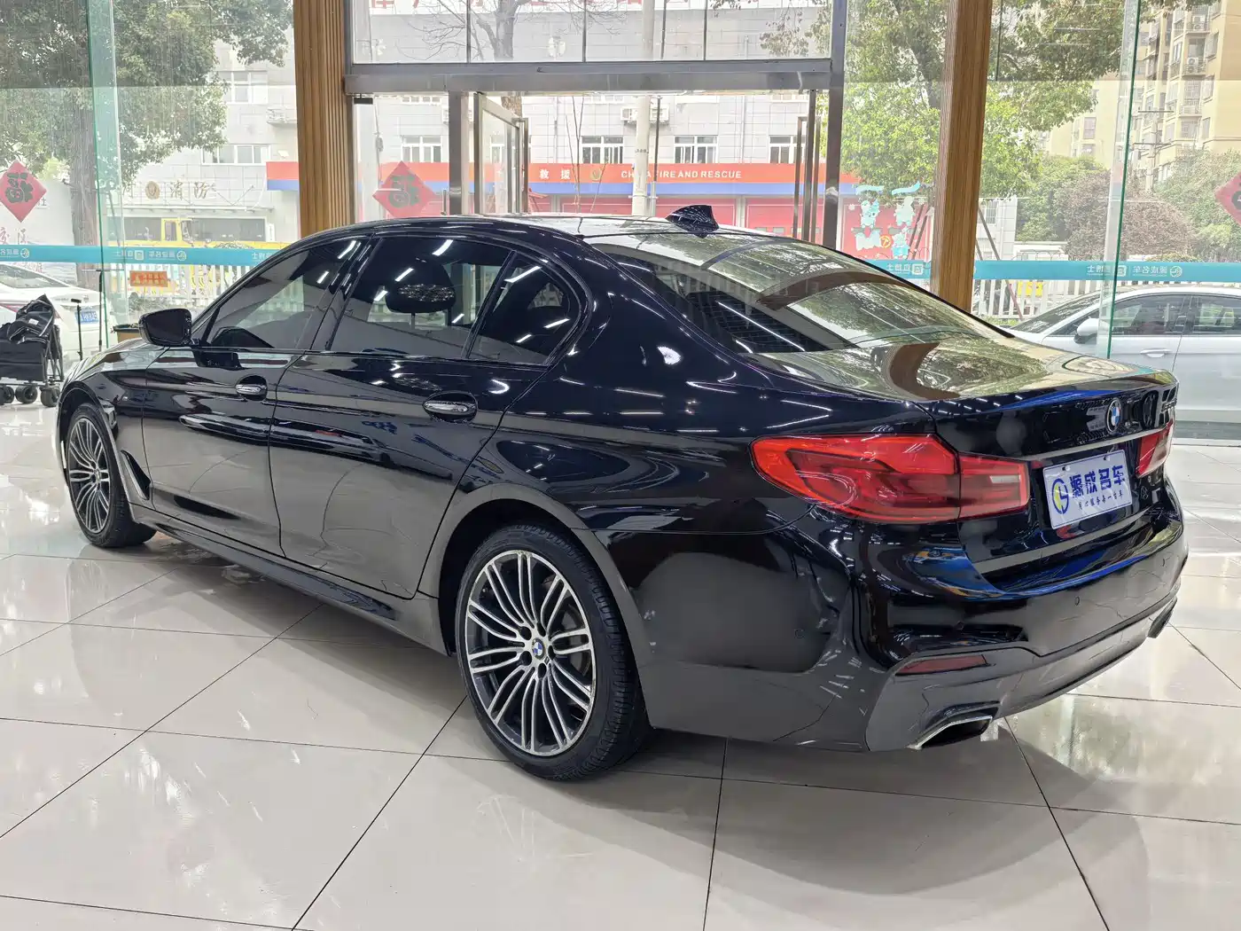 BMW 5 Series 2018 Facelift 530Li Leading M Sport Package фото 5