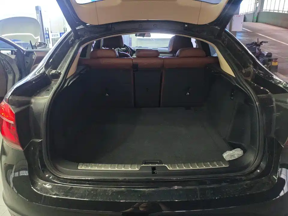 BMW X6 2015 xDrive28i фото 8