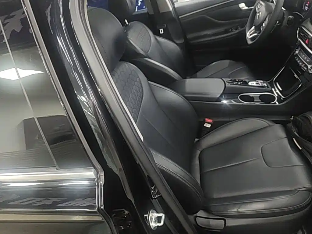 Hyundai Santa Fe 2021 2020 380 TGDi Auto 2WD GLS Luxury