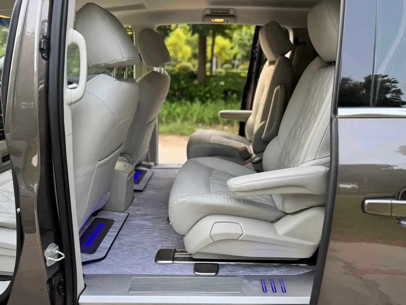 Buick GL8 2023 Model Land Business Class Comfort фото 6