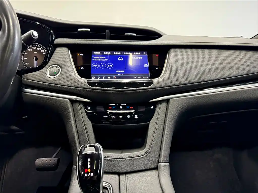 Cadillac XT6 2023 2022 2.0T 6-Seater 4WD Trend Edition