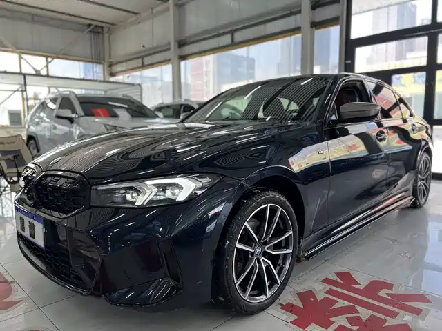 BMW 3-SERIES