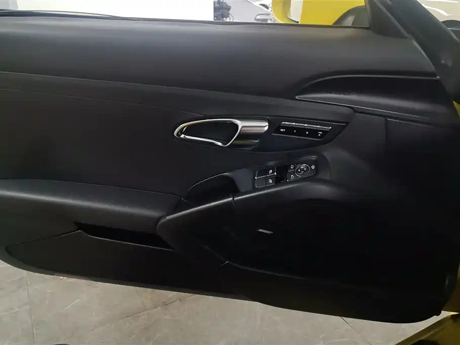 Porsche Cayman 2013 Cayman 2.7L фото 7