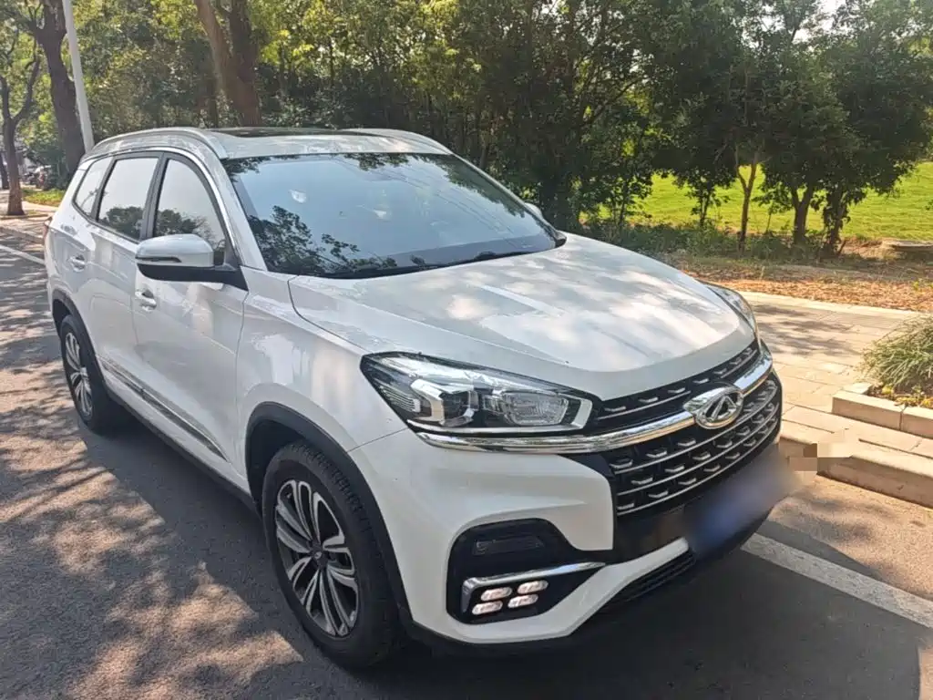 Фото 4 - Chery Tiggo 8