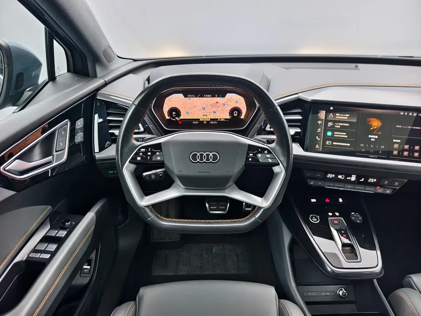 Audi Q4 e-tron 2023 40 e-tron Innovation Edition фото 13