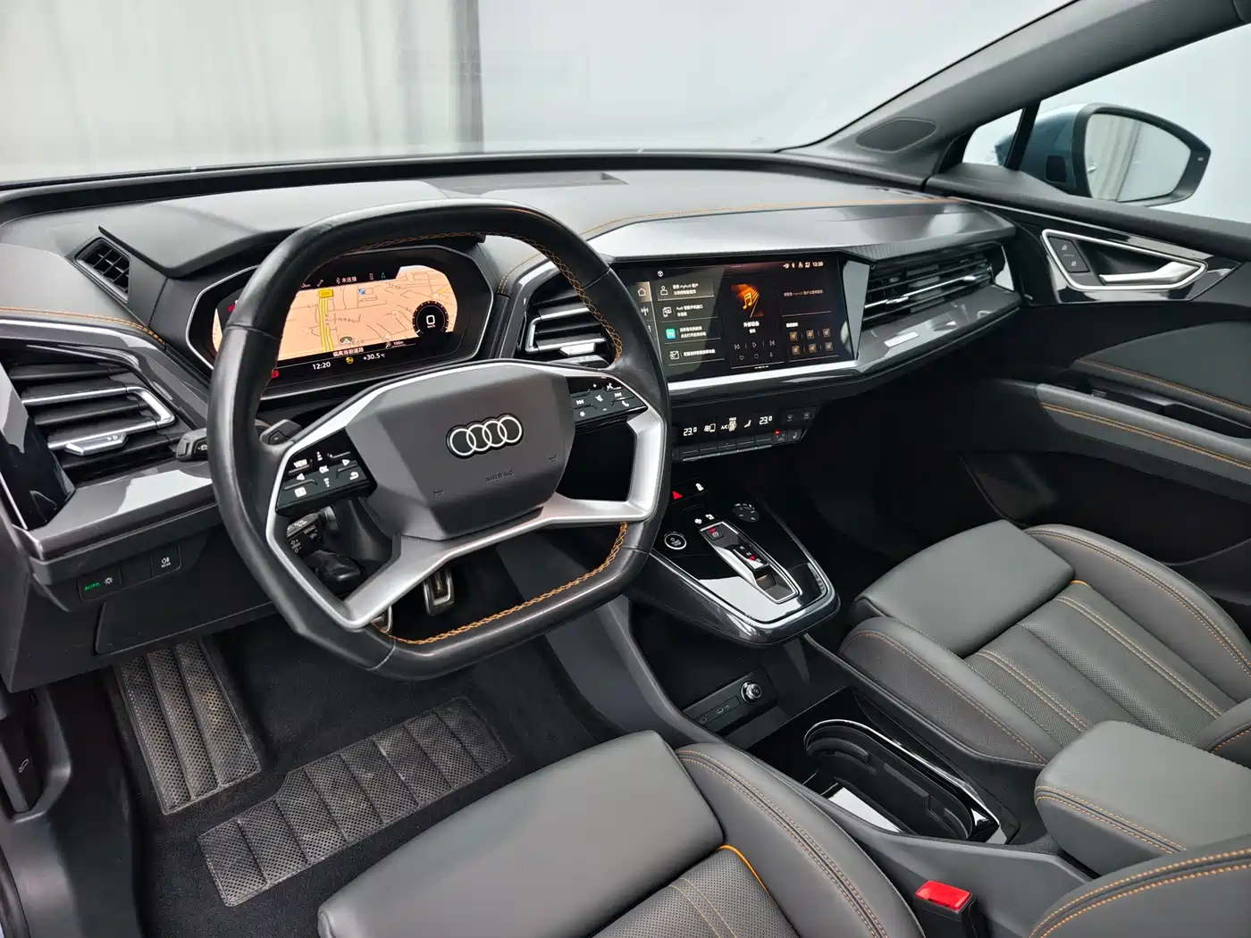 Audi Q4 e-tron 2023 40 e-tron Innovation Edition фото 9