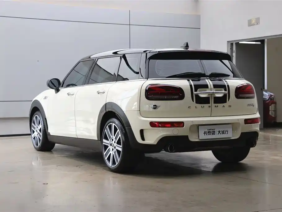 MINI CLUBMAN 2019 2.0T COOPER S фото 37