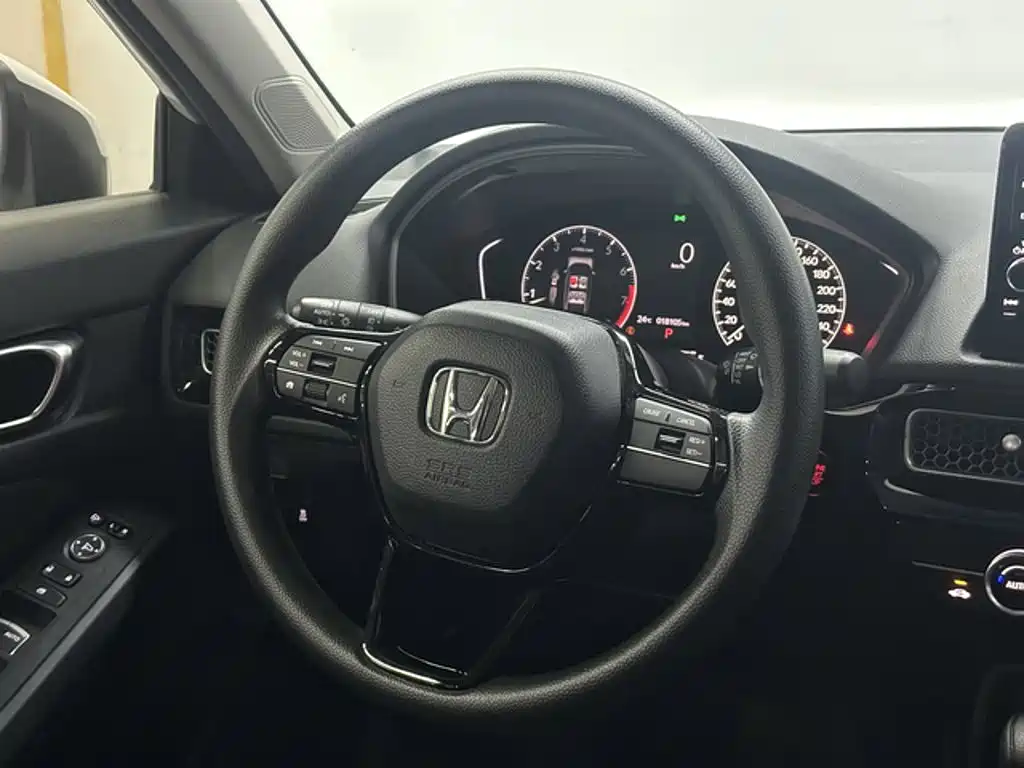 Фото 16 - Honda Civic