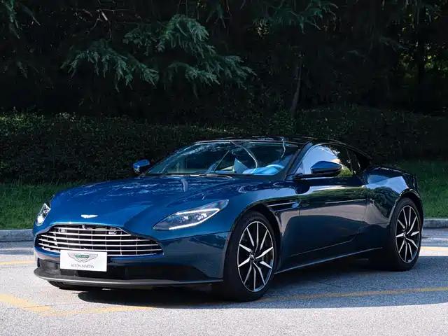 Aston Martin Aston Martin DB11 2022 4.0T V8 Coupe