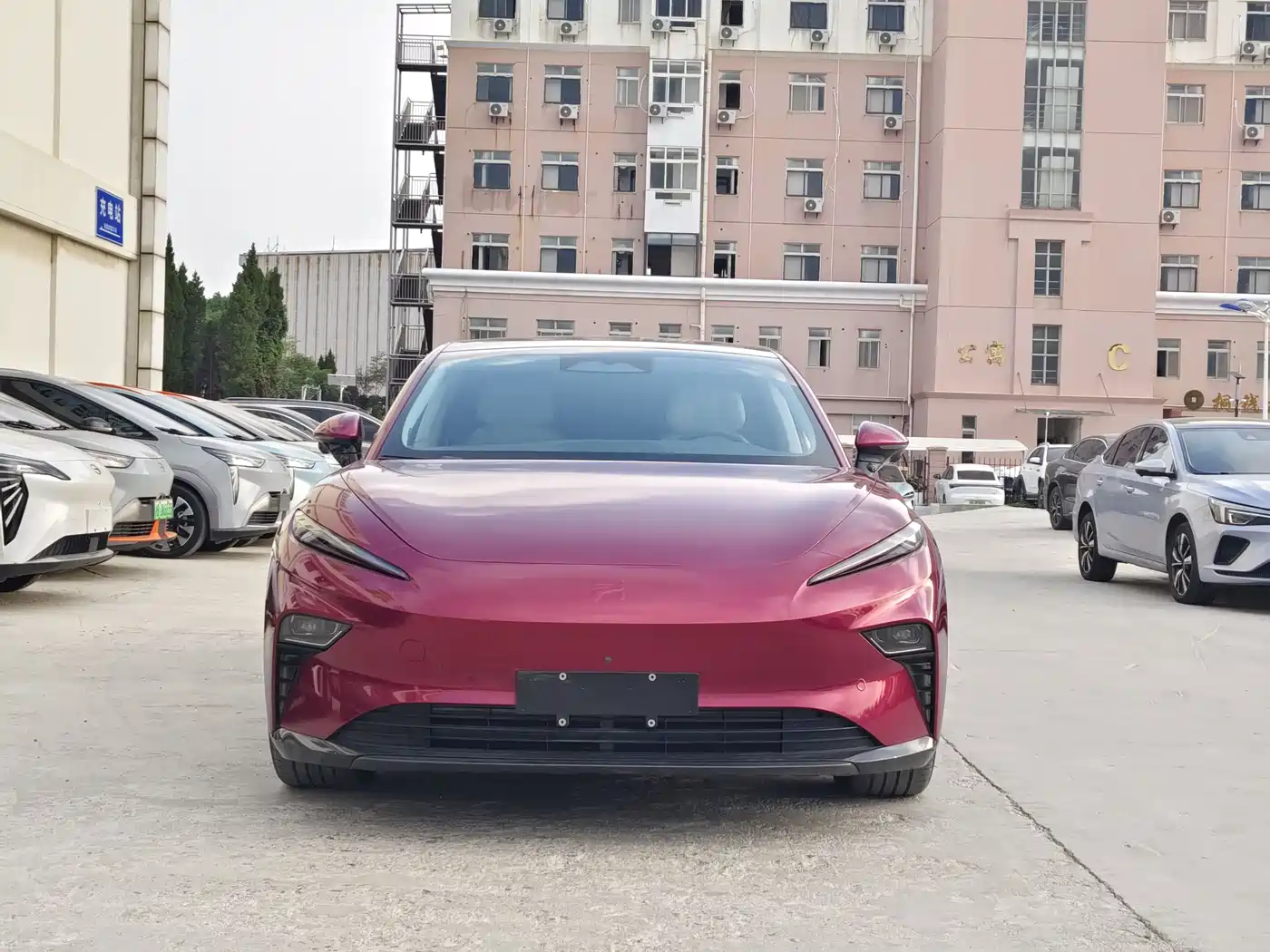 RISING AUTO FEIFAN F7