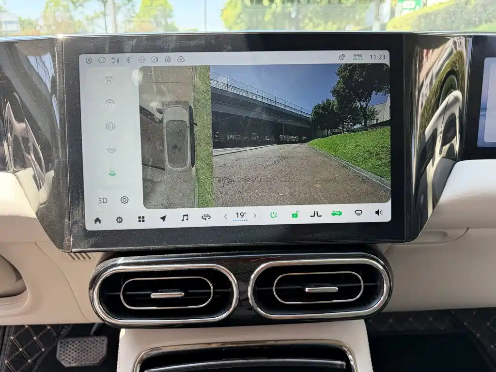 Фото 9 - Leapmotor C11