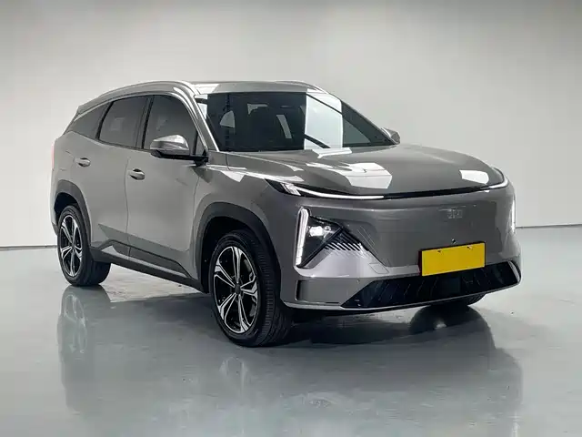 Geely Galaxy Galaxy L7 2024 1.5T 115km PLUS Soaring Dragon Edition — фото 3