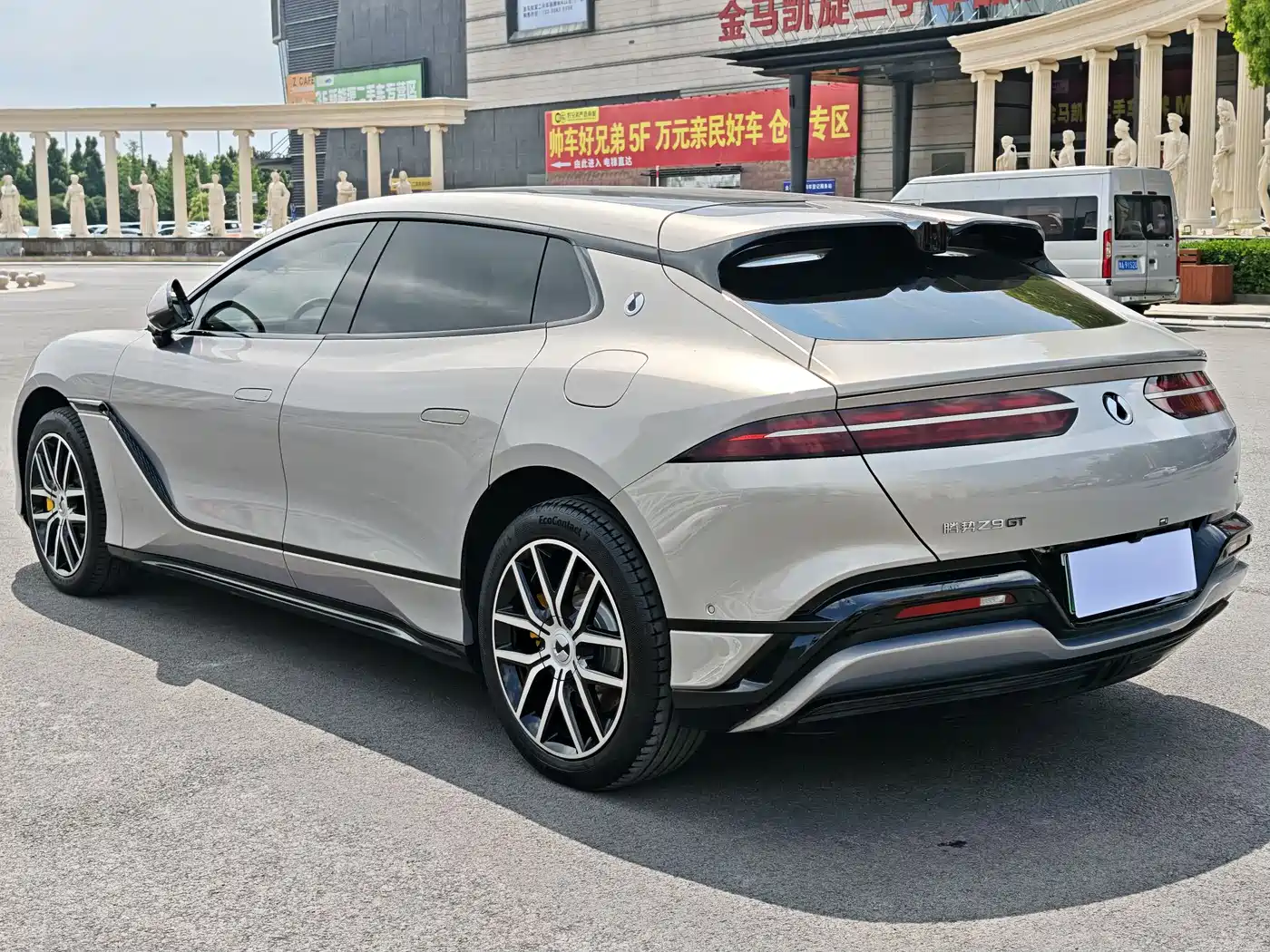 Denza Z9GT 2024 Model 1100 AWD Max Edition фото 9
