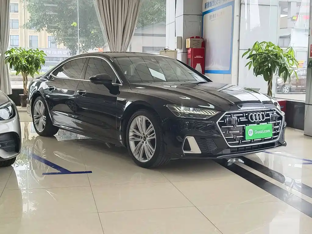 Audi A7L 2025 2024 45 TFSI quattro Premium Luxury