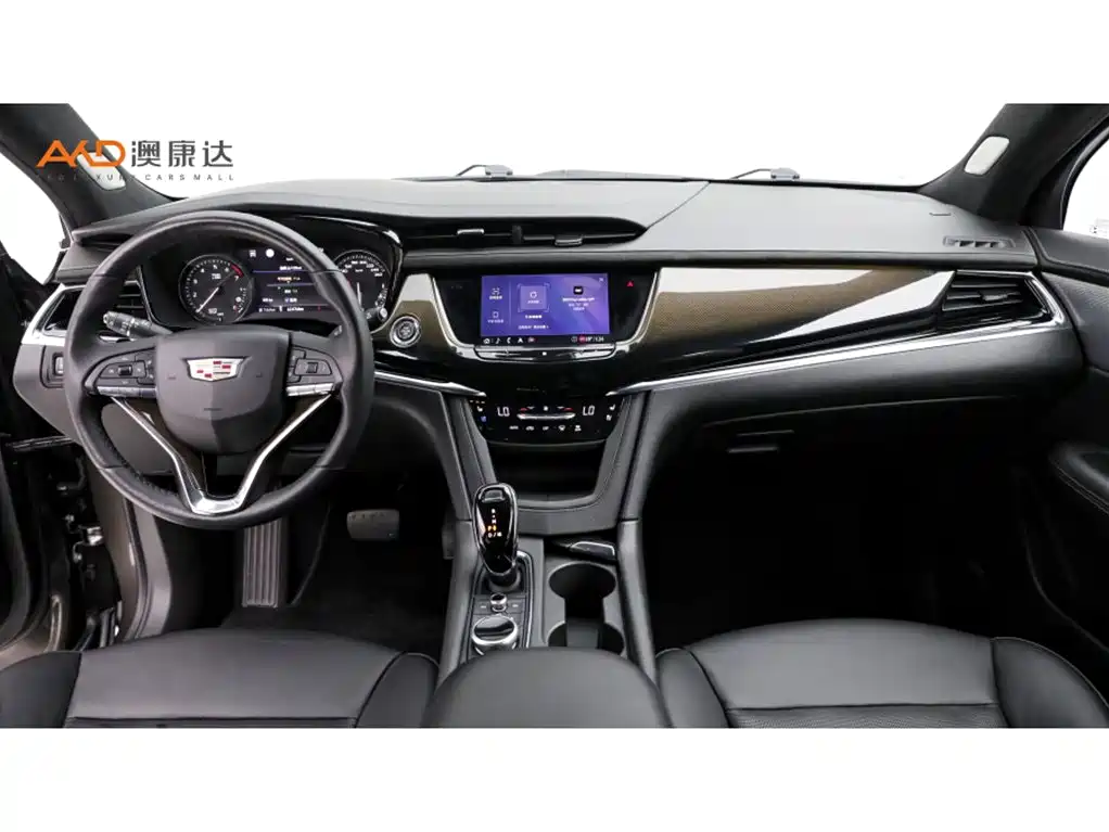 Фото 5 - Cadillac XT6