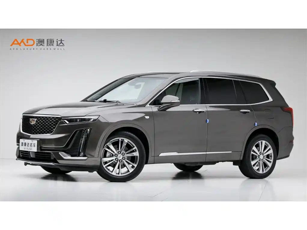 Фото 1 - Cadillac XT6
