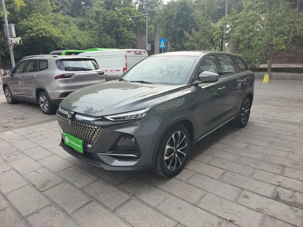 Changan X7 PLUS 2025 2024 1.5T Automatic Noble 7-Seater