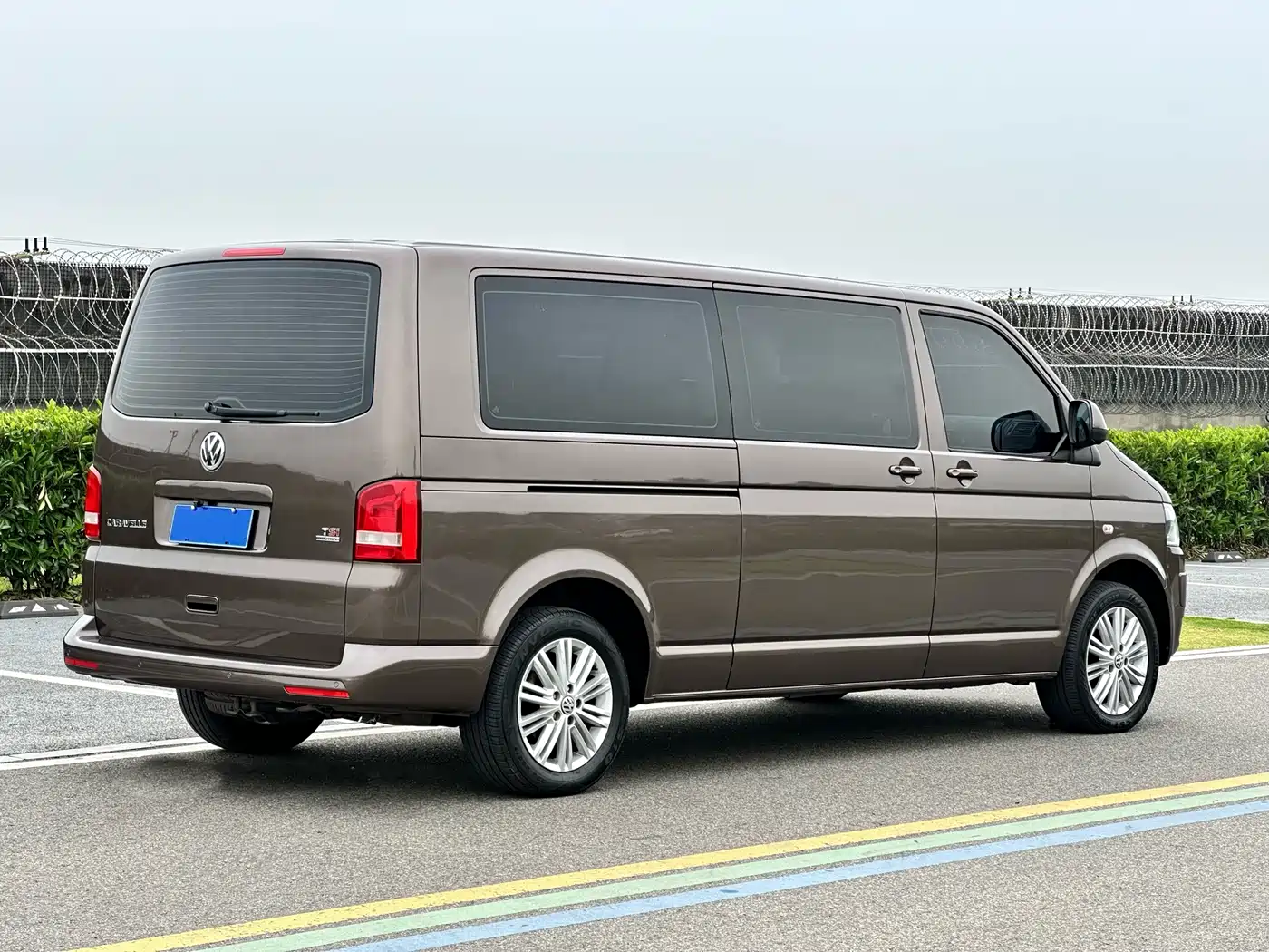 Volkswagen Caravelle 2014 2.0TSI 4WD Comfort Edition фото 7
