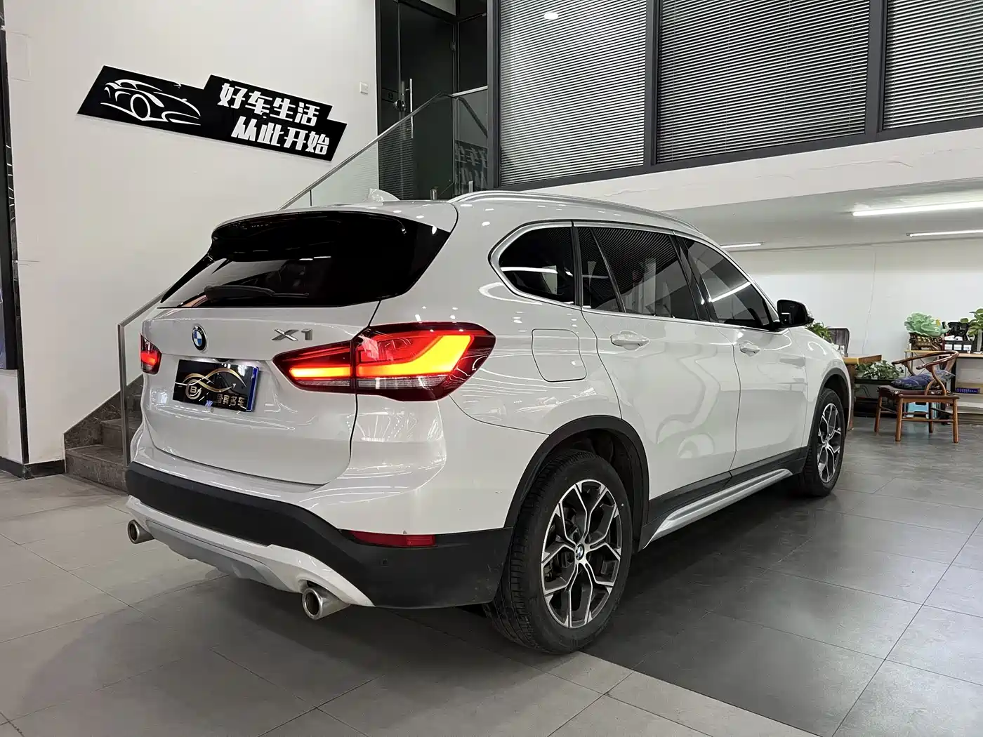 BMW X1 2020 sDrive20Li Premium Edition фото 4