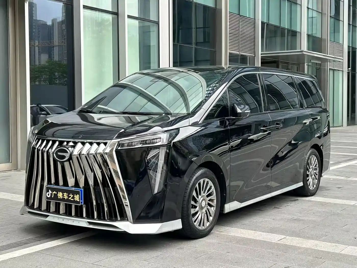 GAC TRUMPCHI TRUMPCHI M8