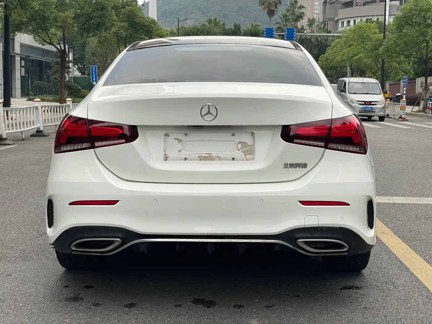 Mercedes-Benz A-Class 2020 Facelift A 200 L Sport Sedan Dynamic фото 18