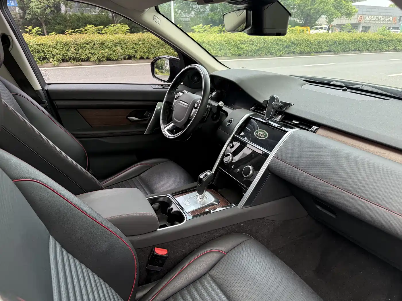 Land Rover Discovery Sport 2020 249PS R-Dynamic Performance фото 12