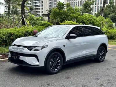 Leapmotor C11