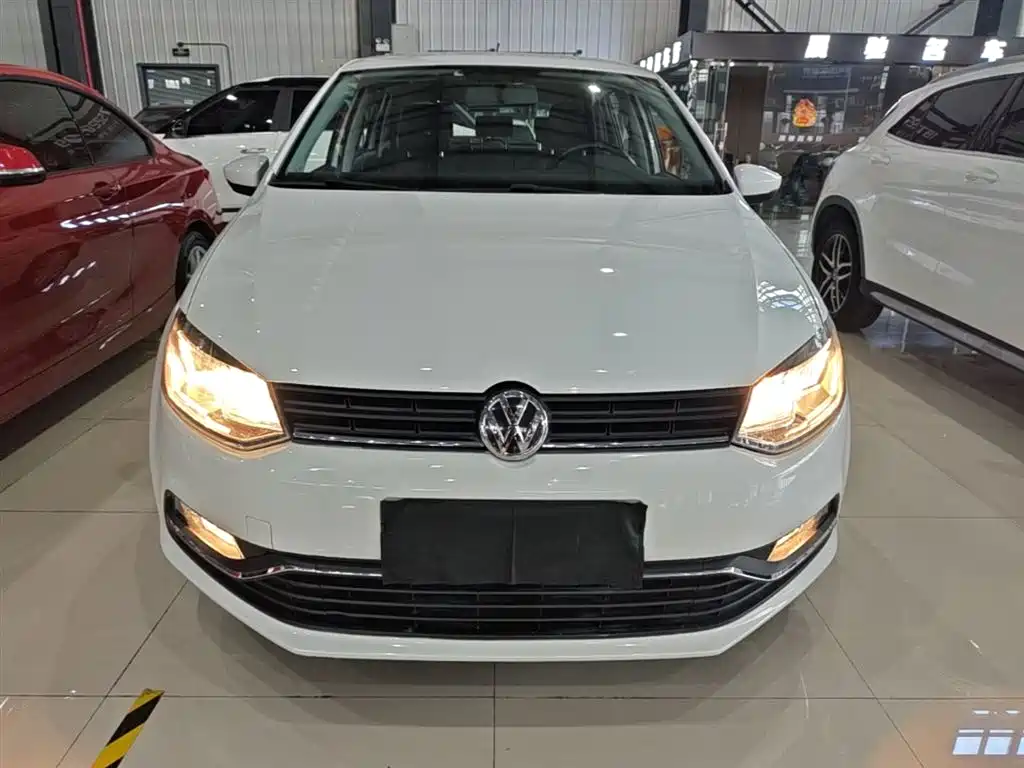 Volkswagen Polo 2018 1.5L Auto Comfort фото 3