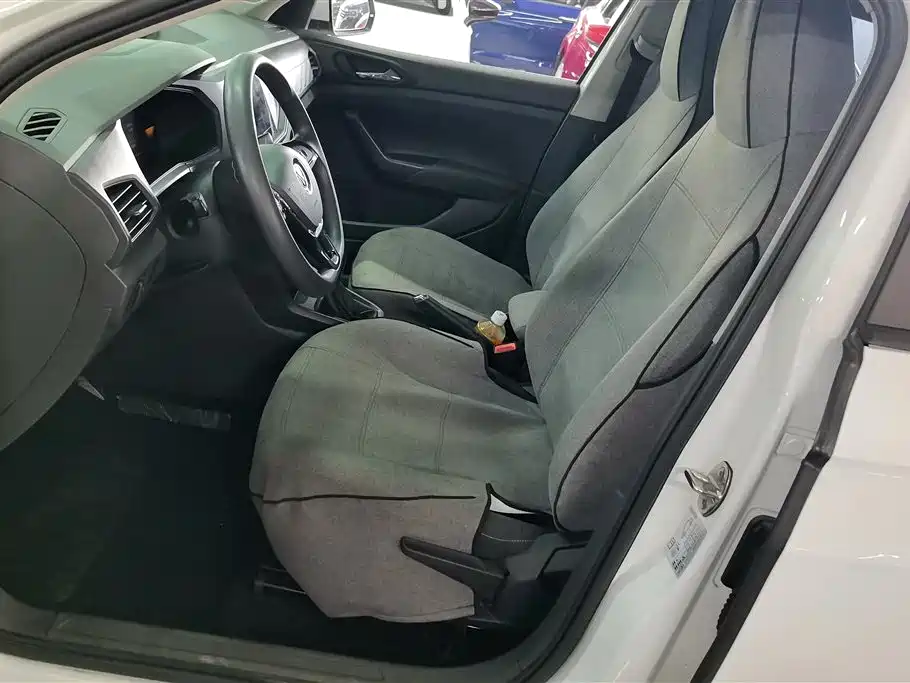 VOLKSWAGEN TU KAI