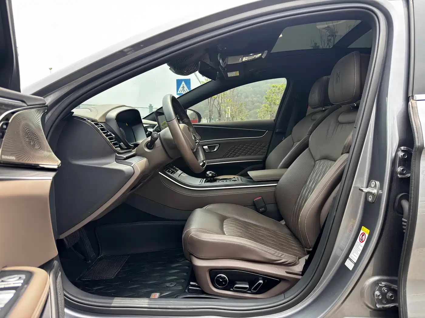 BYD HAN