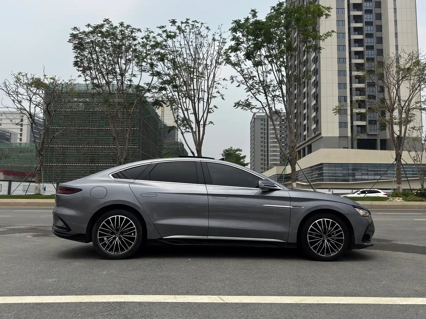 BYD HAN