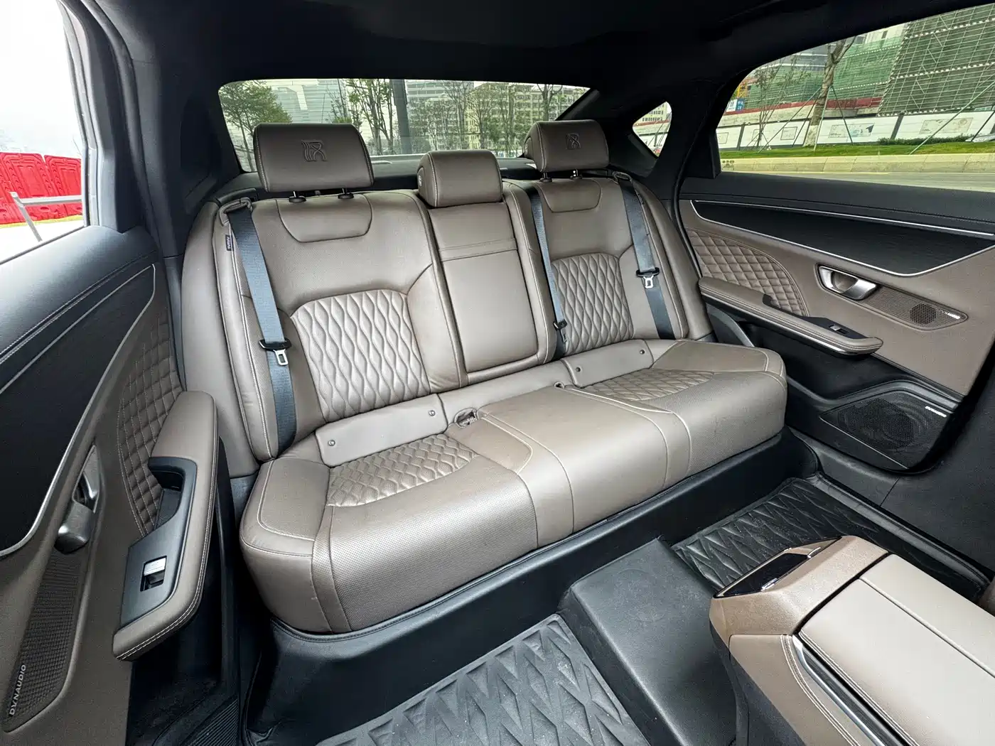 BYD Han 2023 DM-i Champion Edition 121KM Premium фото 31