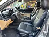 Photo 13 - Mazda Mazda3 Axela