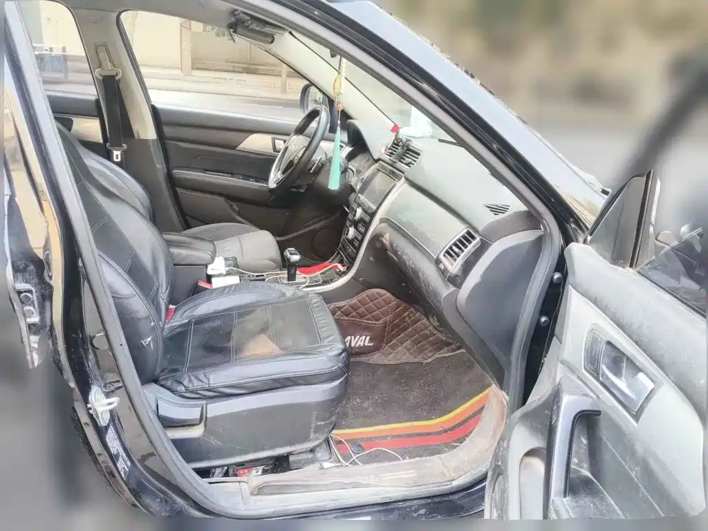 Photo 13 - Haval H2