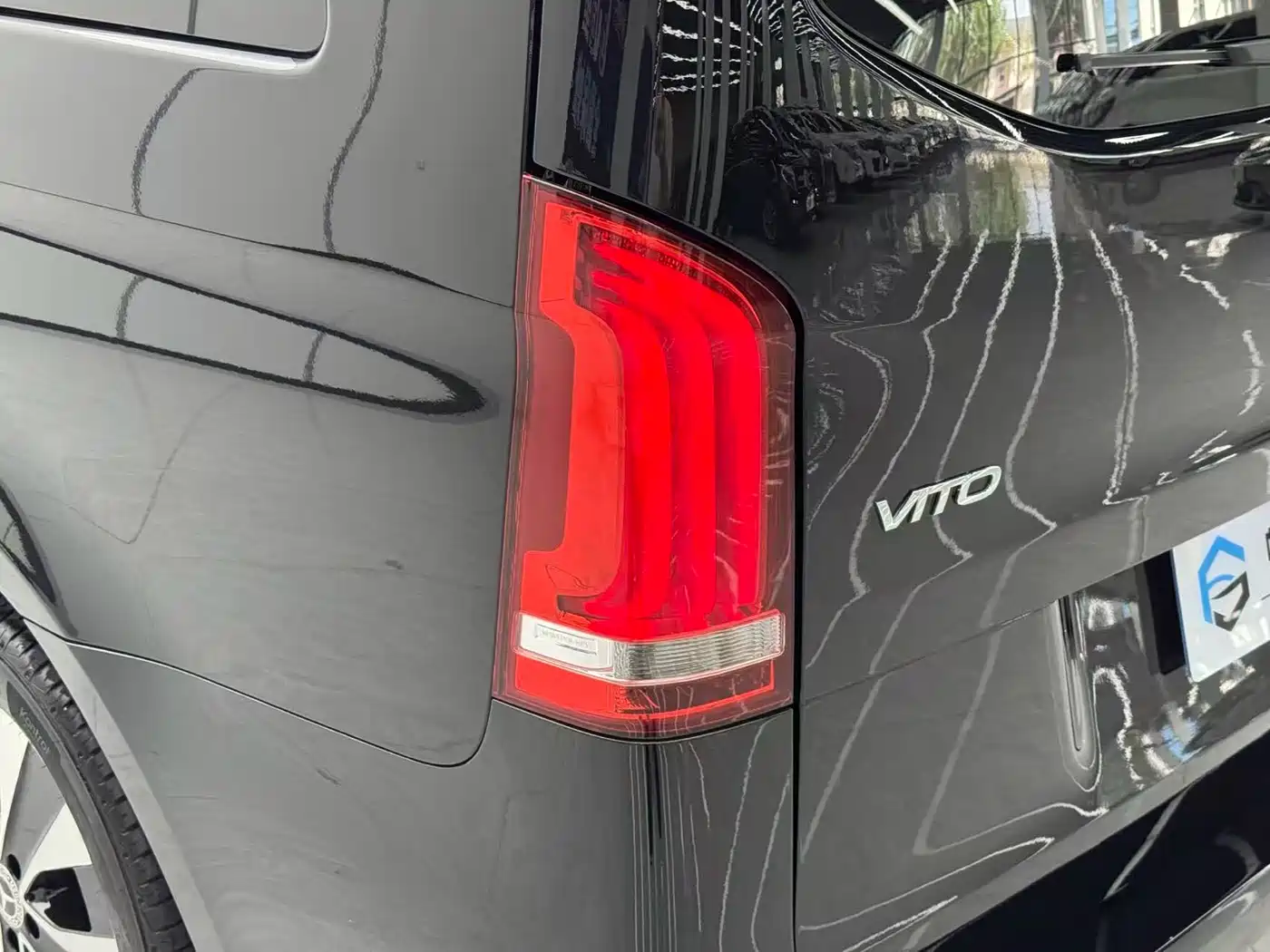 MERCEDES-BENZ VITO