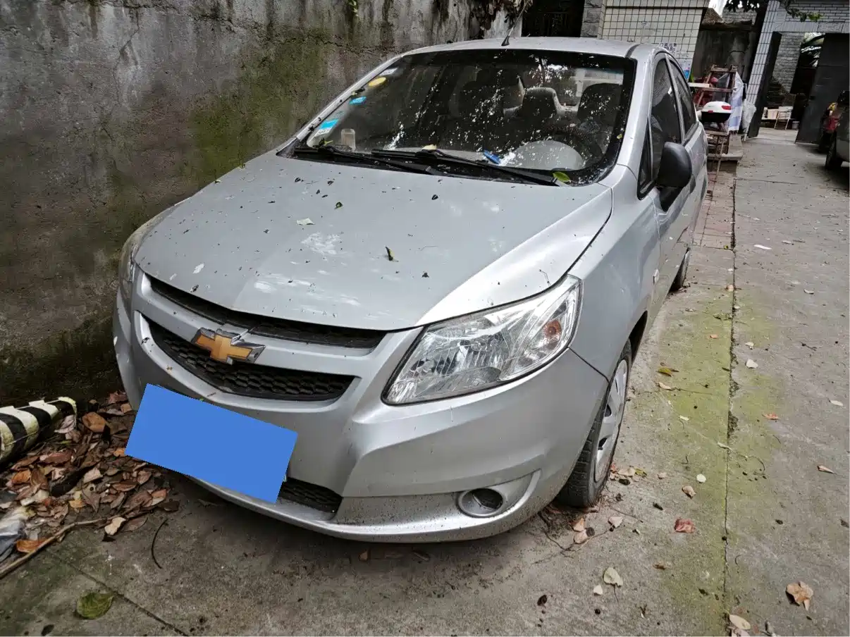 Chevrolet Sail 2011 2010 Sedan 1.2L AMT Ideal Version