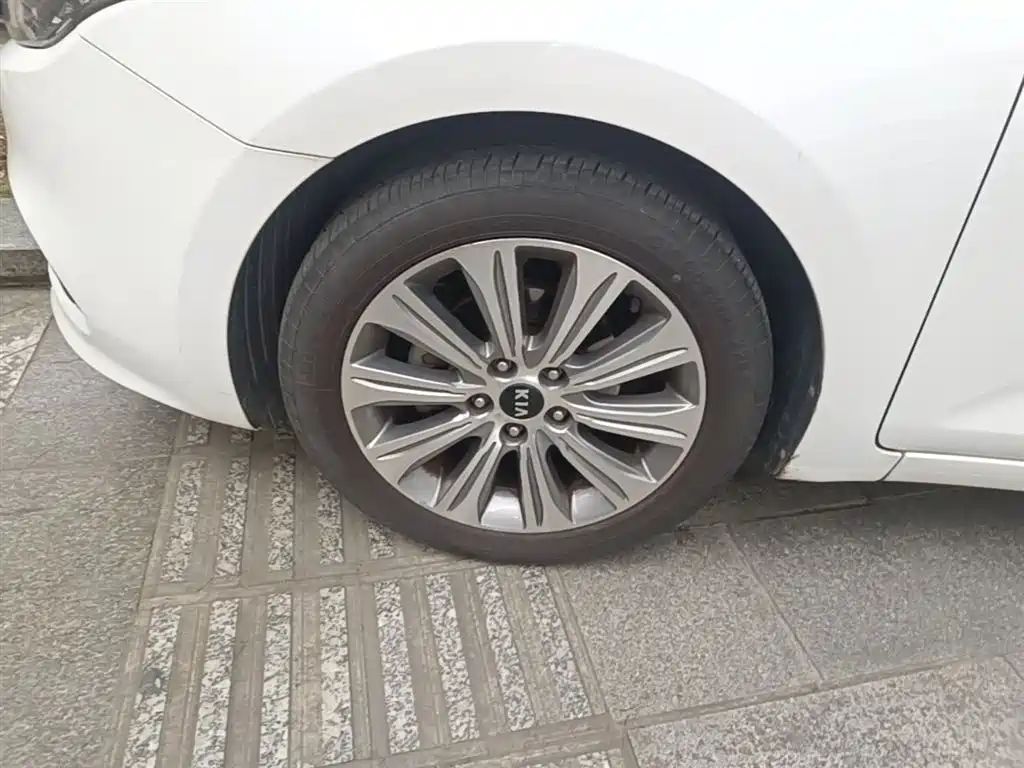 Kia K4 2015 1.8L Automatic GLS Special фото 23