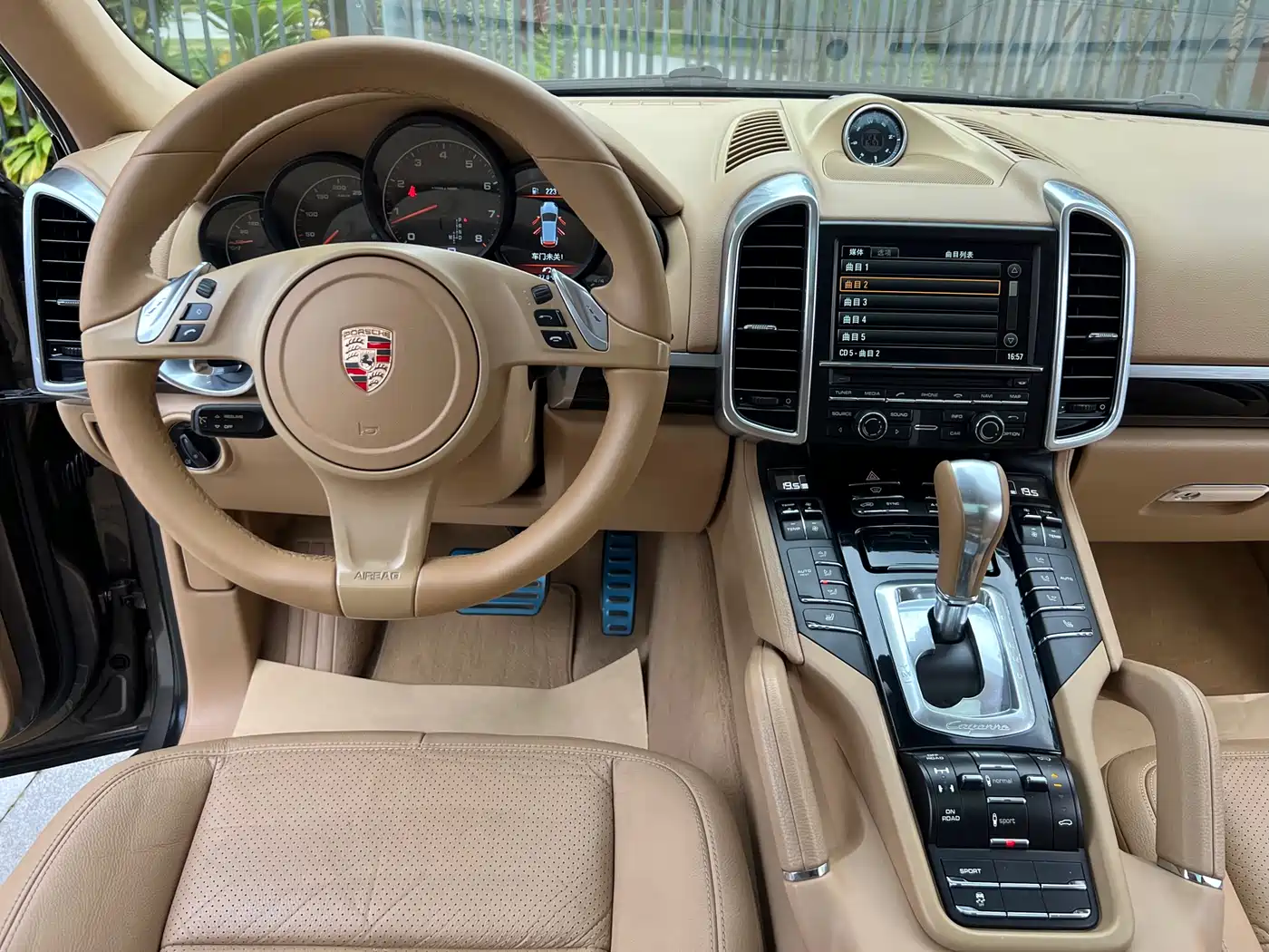 Porsche Cayenne 2011 Cayenne 3.0T фото 12