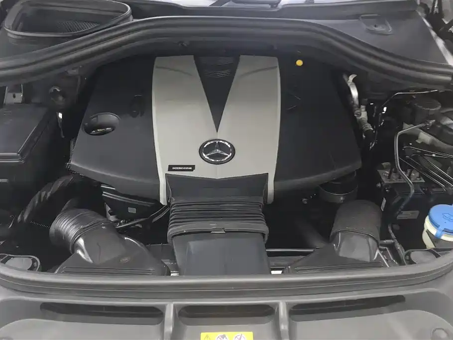 Mercedes-Benz M-Class фото 10