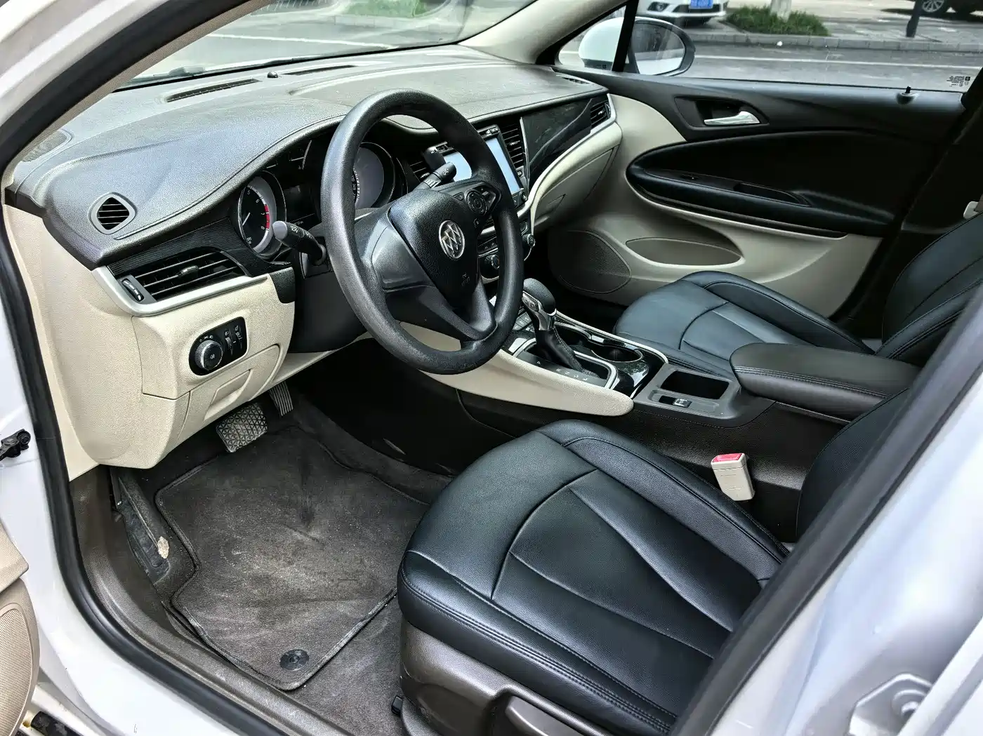 Buick Verano 2015 Sedan 15S Automatic Progressive фото 10