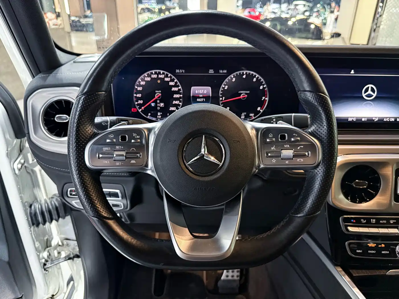 MERCEDES-BENZ G-CLASS