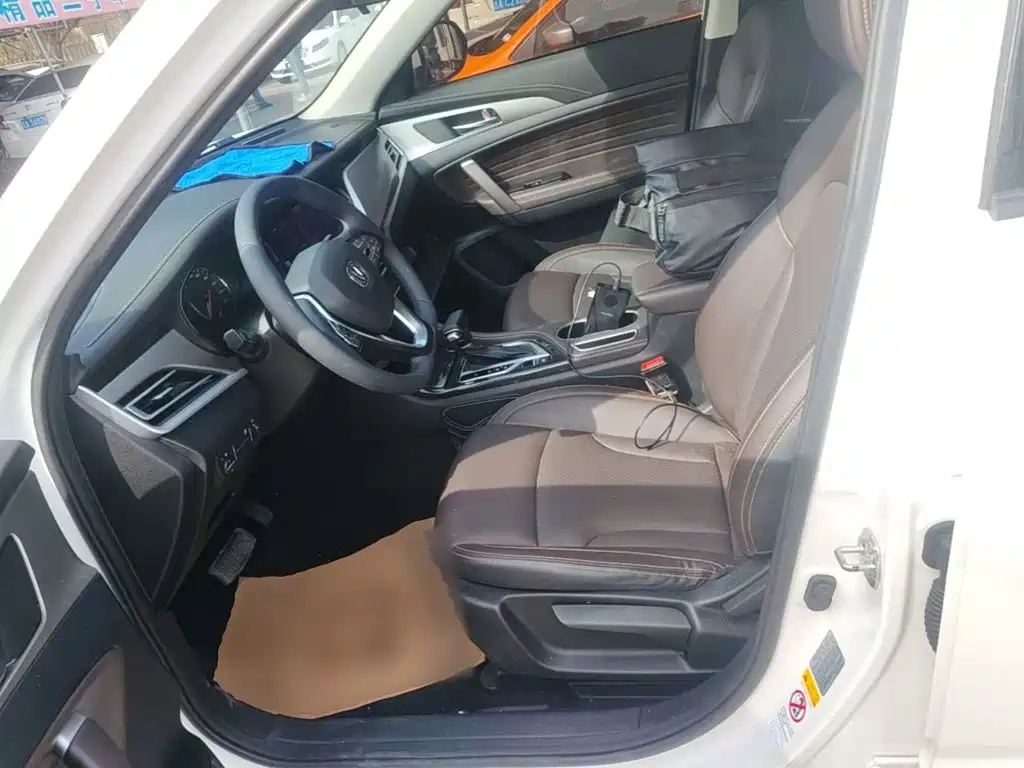 Changan CS35 PLUS 2019 2018 1.6L Automatic Smooth Connect China V