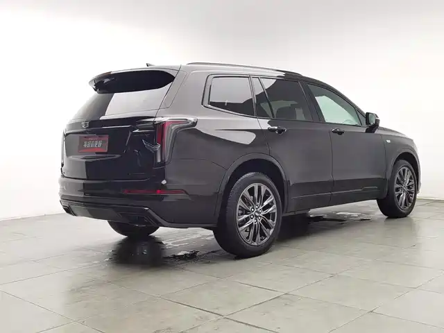 Cadillac XT6 2025 2.0T 6-Seater AWD Executive Black Label Edition — фото 2