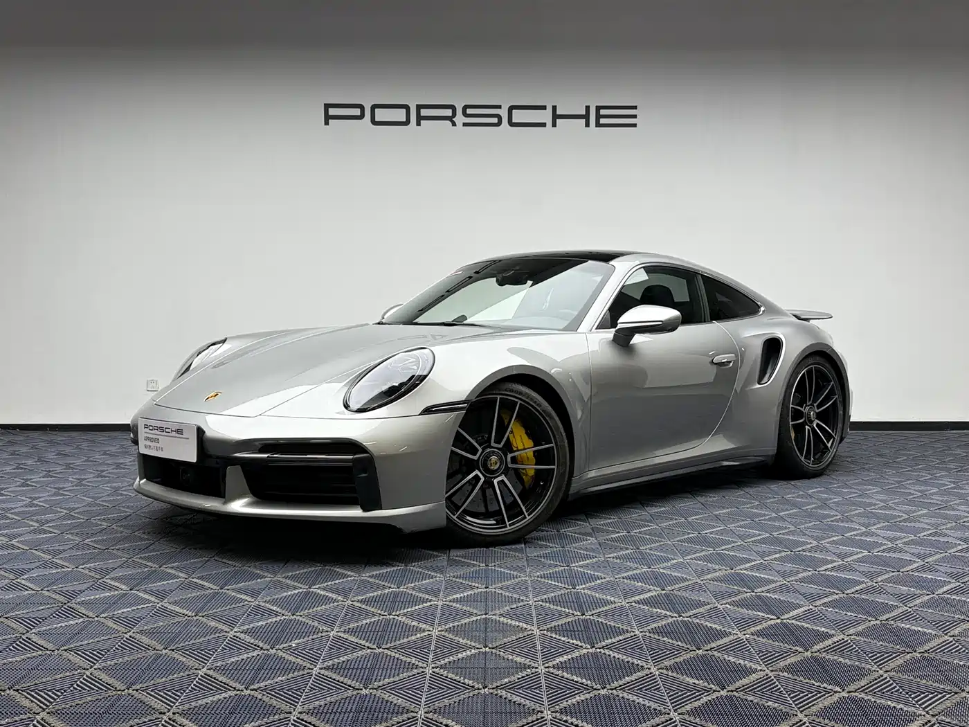Porsche 911 2020 Turbo S 3.7T