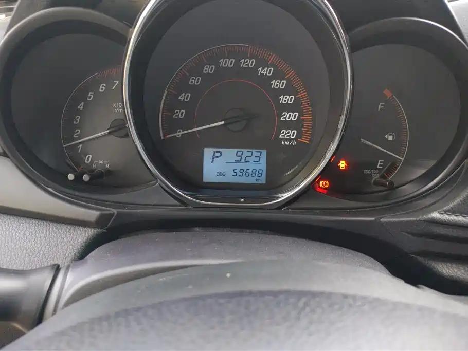 Toyota YARiS L Zhi Xiang 2021 1.5L CVT Leading Edition фото 14
