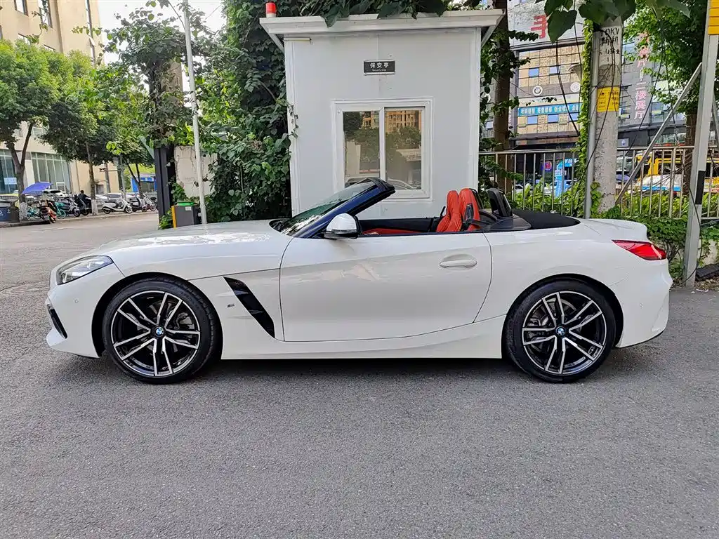 BMW Z4 2024 2023 sDrive 25i M Sport Package