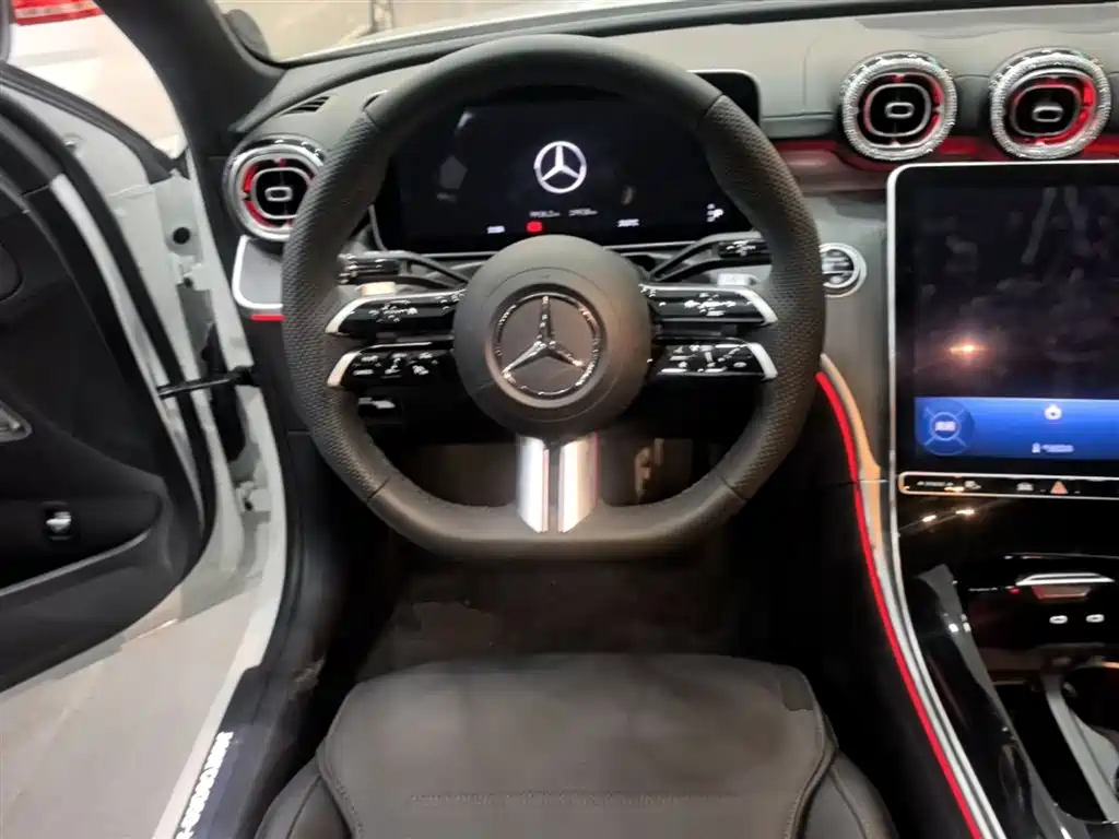 Mercedes-Benz C-Class 2024 Facelift III C 260 L Night Sport Edition фото 11