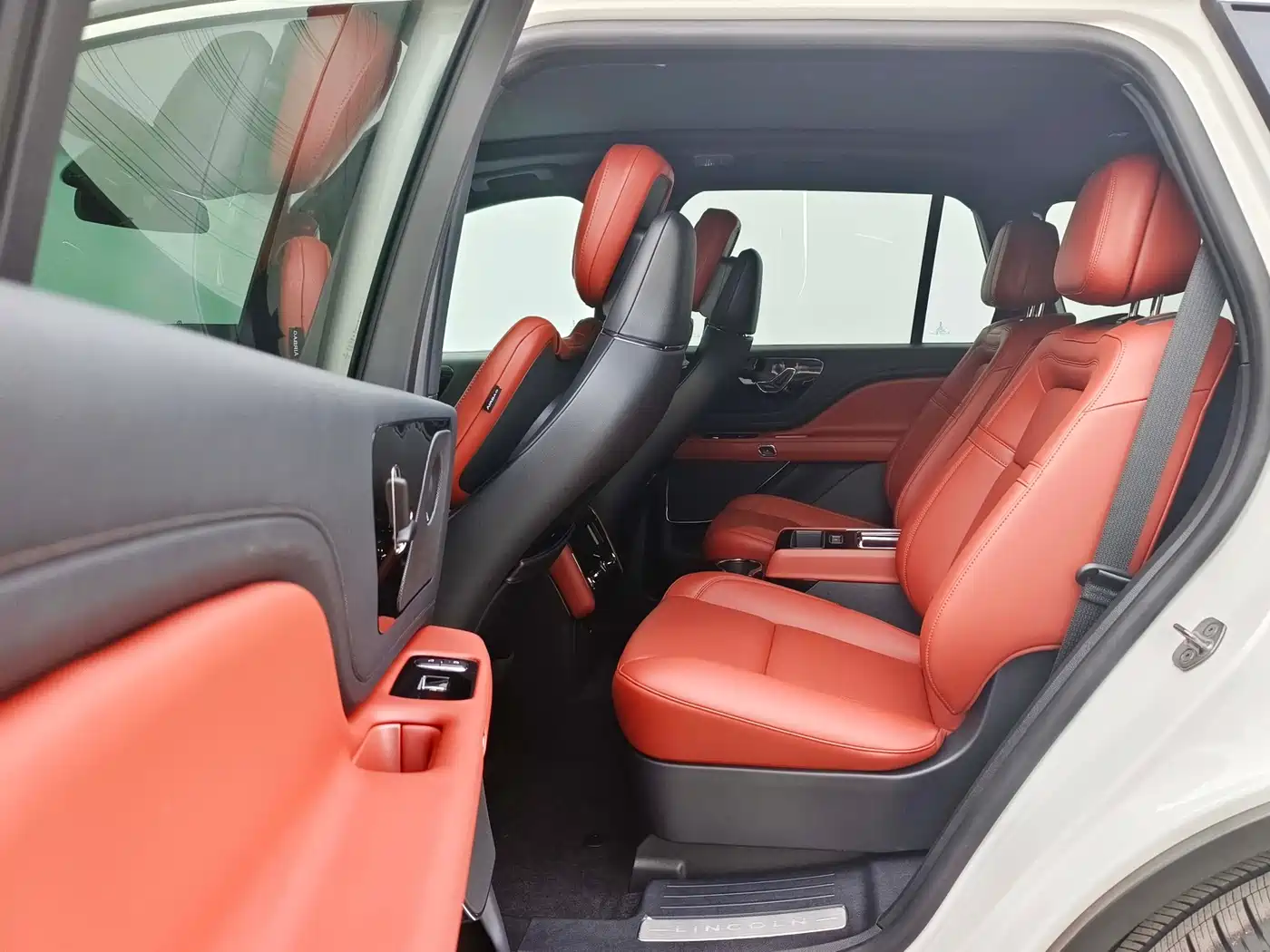 Lincoln Aviator 2026 2024 3.0T V6 AWD Luxury Edition 6-Seater